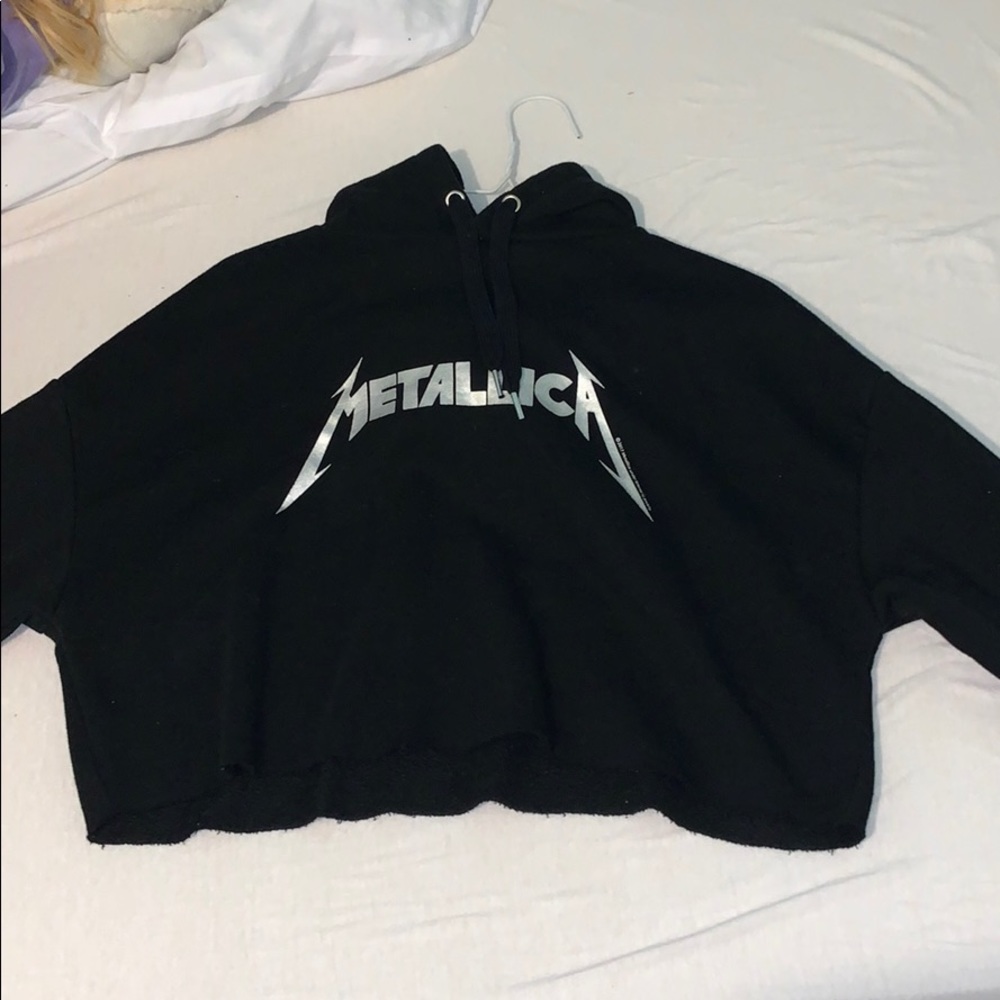 Cropped hoodie